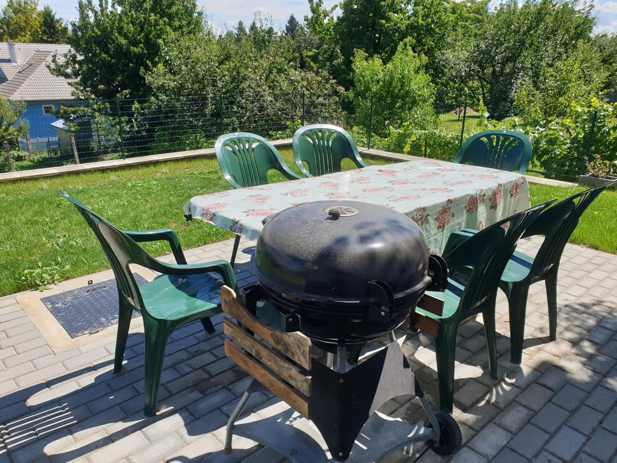 Adri Apartman ザラカロシュ 部屋 写真