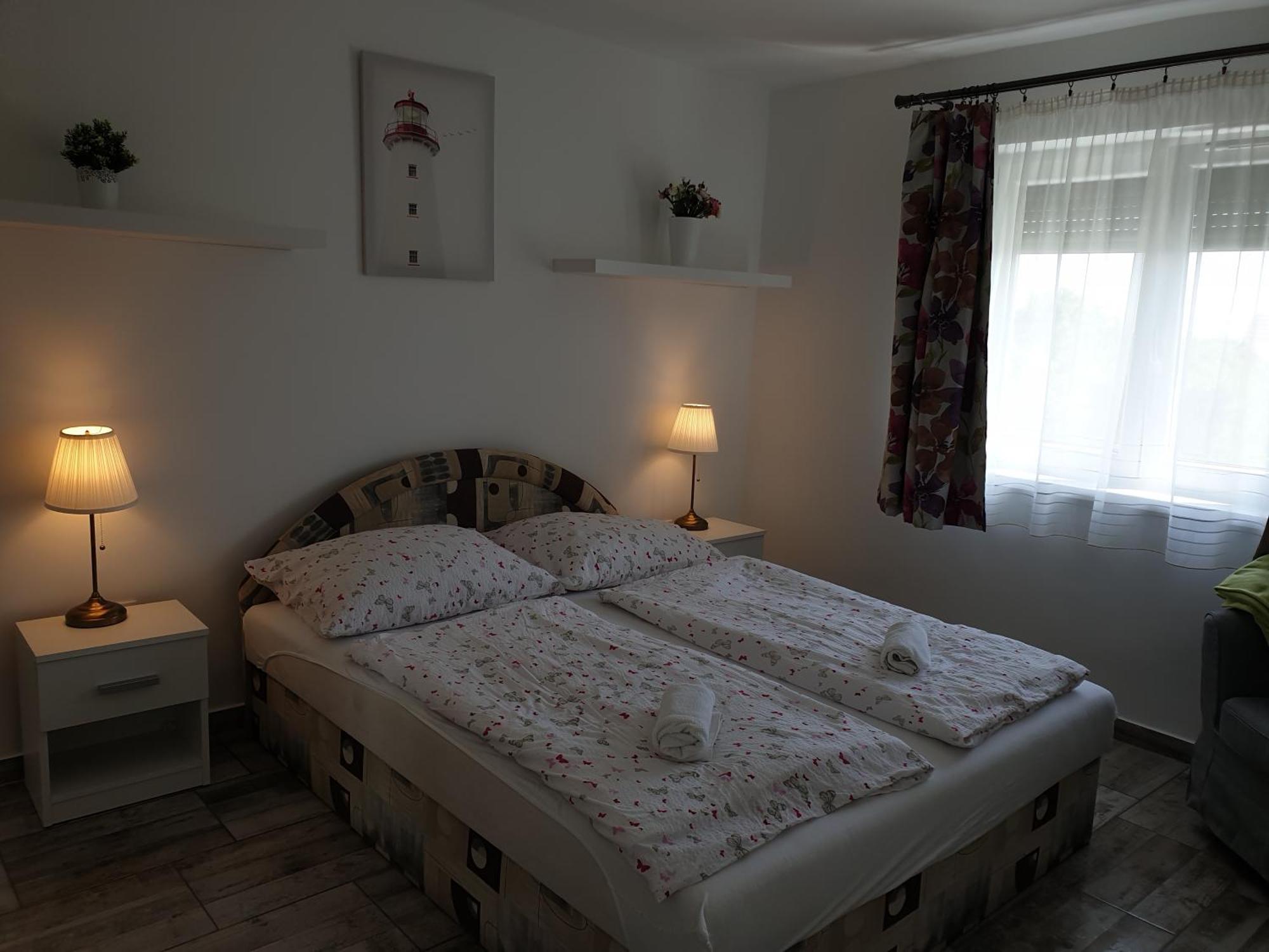 Adri Apartman ザラカロシュ 部屋 写真